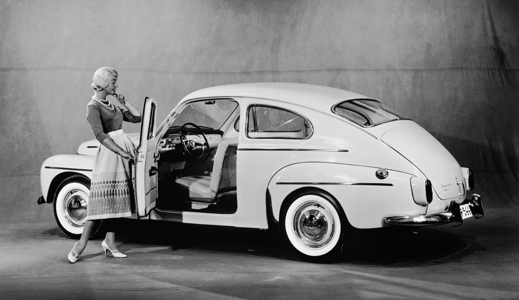 Volvo PV 544 Offizielles Werbefoto von Volvo für den Volvo PV 544, schwarz/weiß