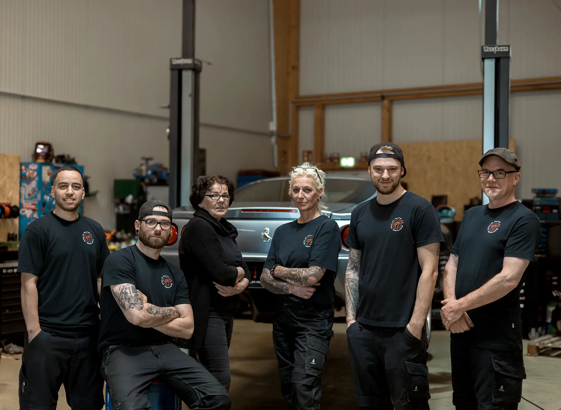 Emilia Auto Service Team